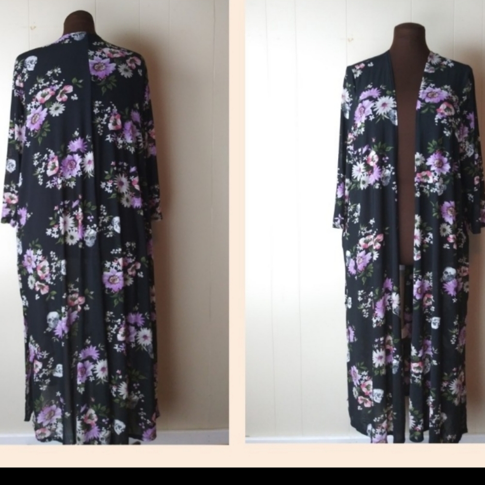 ISO TORRID SKULL KIMONO ****NOT SELLING*****